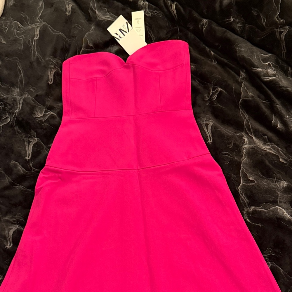 Zara Women's Elegant Pink Strapless Dress